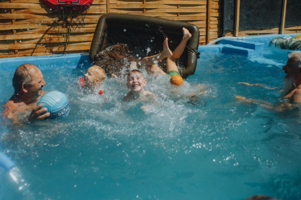 Installer une piscine pour enfants : Le guide étape par étape